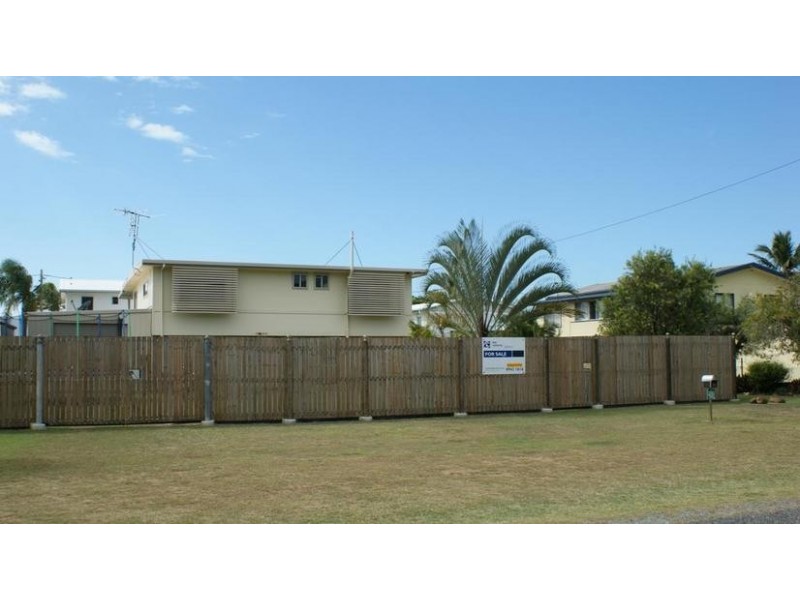 71 Zelma Street, Grasstree Beach QLD 4740