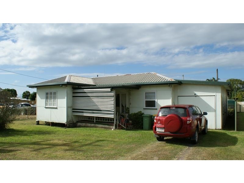 72 Broad Street, Sarina QLD 4737