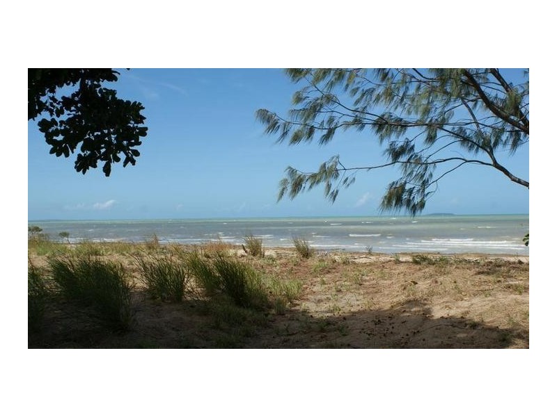 85 Colonial Drive, Clairview QLD 4741