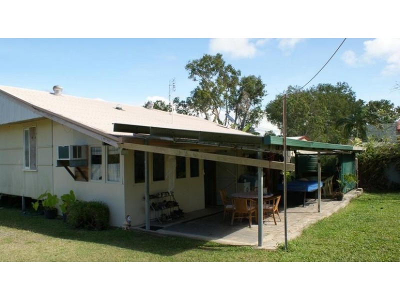 18 Maralyn Avenue, Grasstree Beach QLD 4740