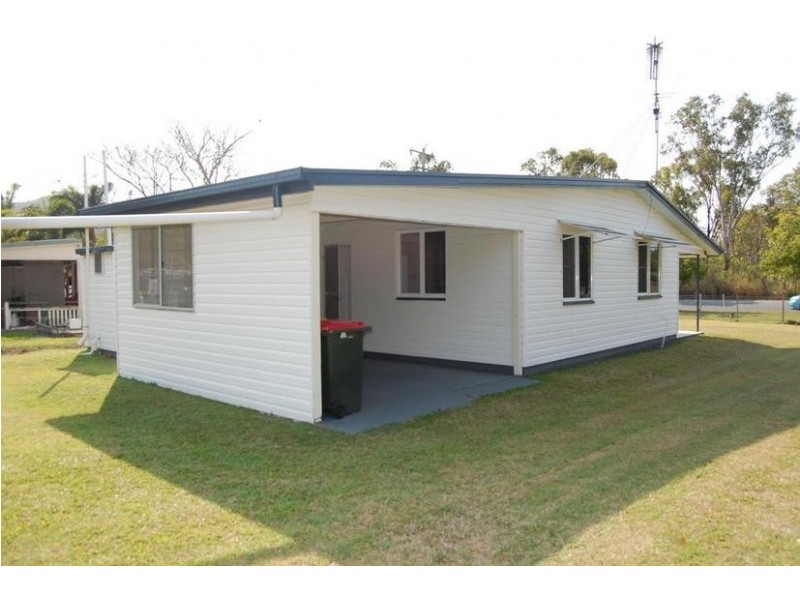 6 Student Street, Carmila QLD 4739
