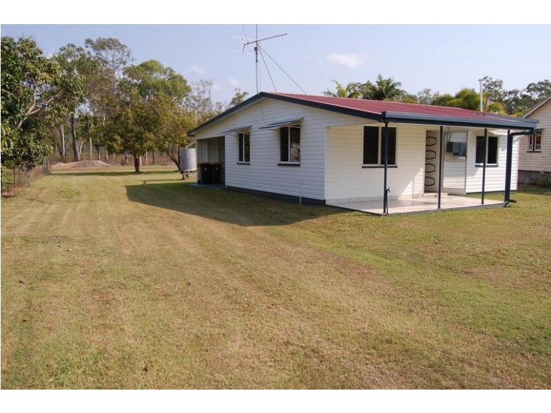 6 Student Street, Carmila QLD 4739