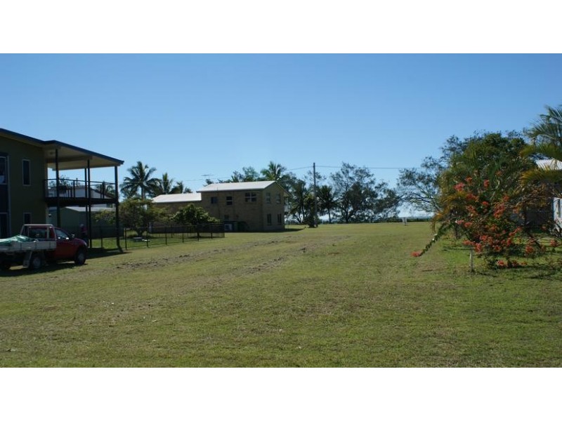 107 Zelma Street, Grasstree Beach QLD 4740
