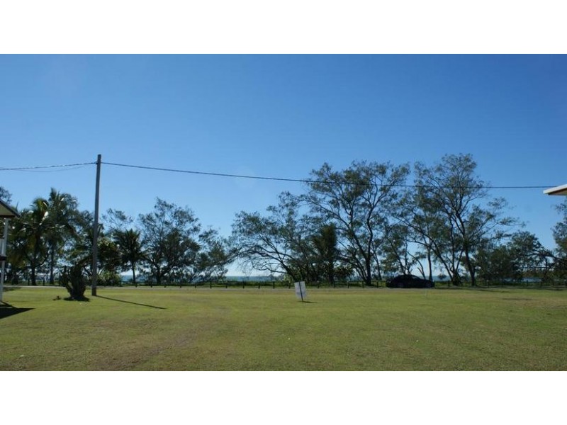 106 The Esplanade, Grasstree Beach QLD 4740