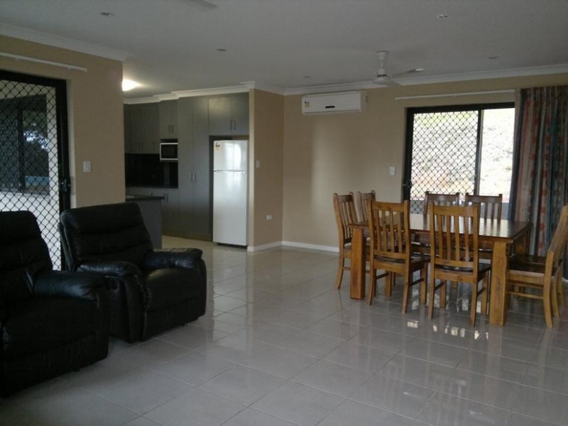 95 West Street, Sarina QLD 4737