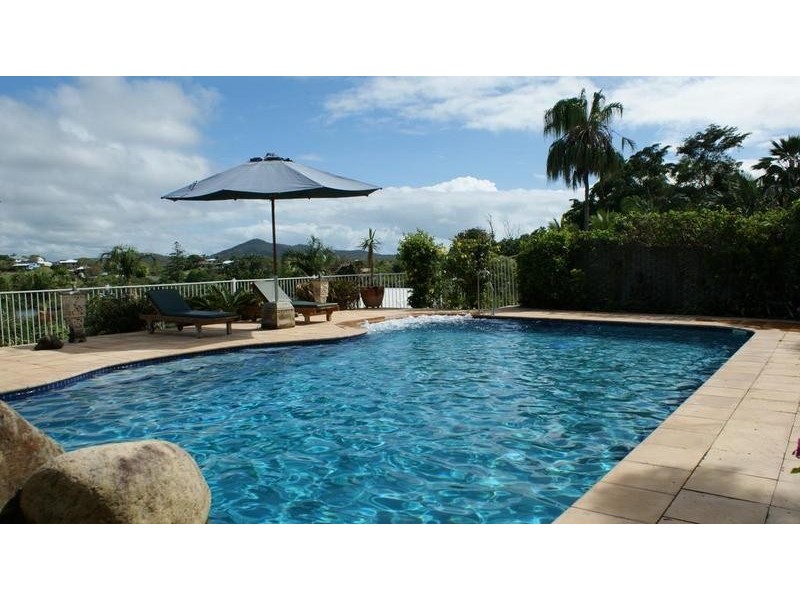 25 Captain Blackwood Drive, Sarina Beach QLD 4737