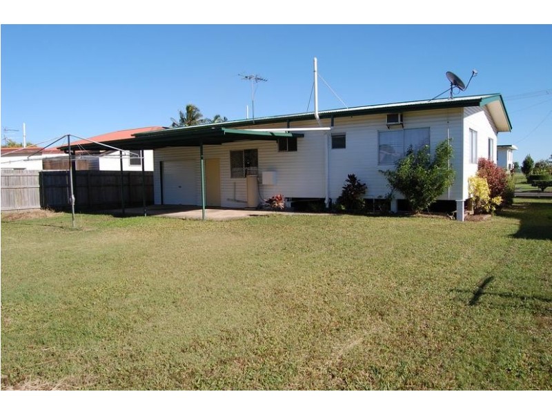 6 Ware Avenue, Sarina QLD 4737