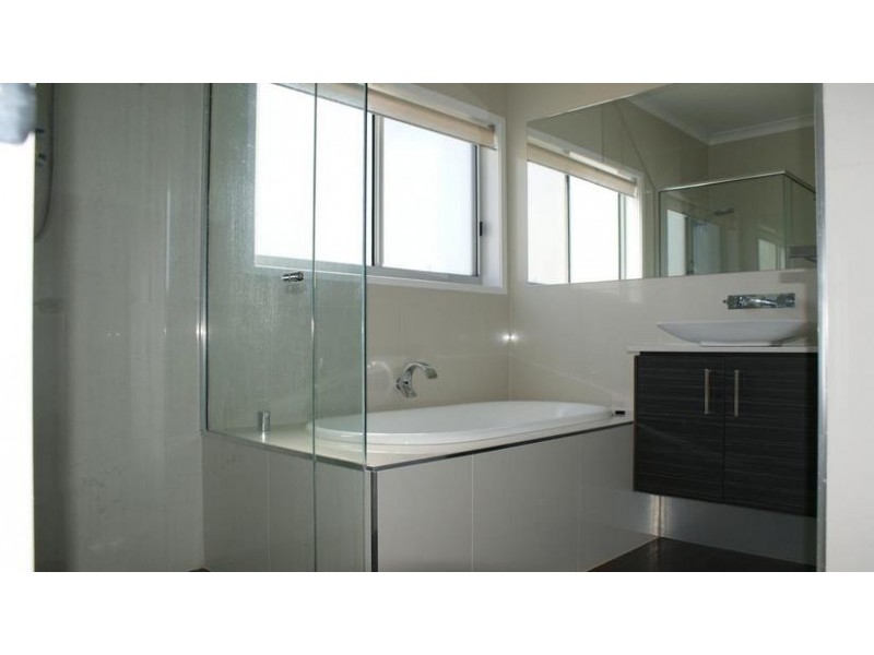 70 The Esplanade, Grasstree Beach QLD 4740