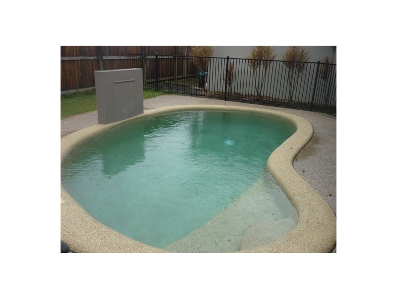 8 Millenium Drive, Sarina QLD 4737