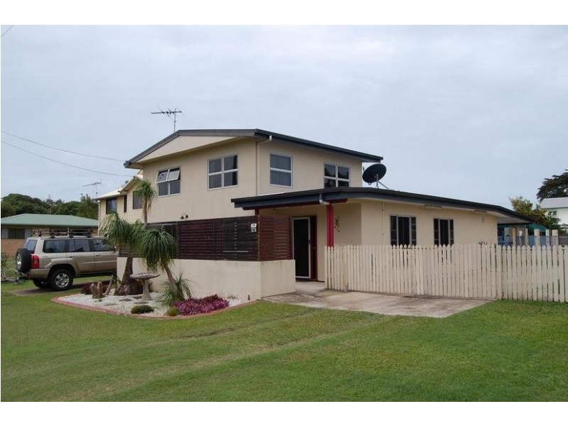 65 Cooper Avenue, Campwin Beach QLD 4737