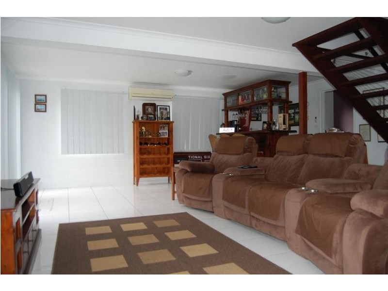 65 Cooper Avenue, Campwin Beach QLD 4737