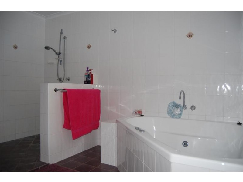 65 Cooper Avenue, Campwin Beach QLD 4737