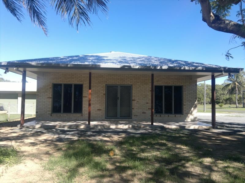 112 The Esplanade, Grasstree Beach QLD 4740
