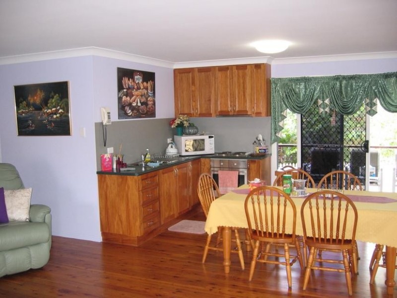 18 Silver Street, Grasstree Beach QLD 4740