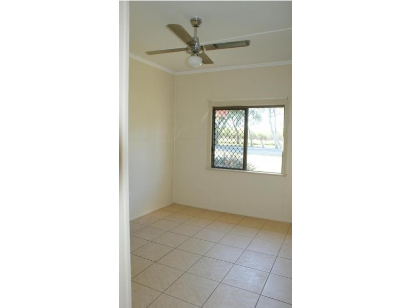 19 Peak Downs Highway, Ooralea QLD 4740