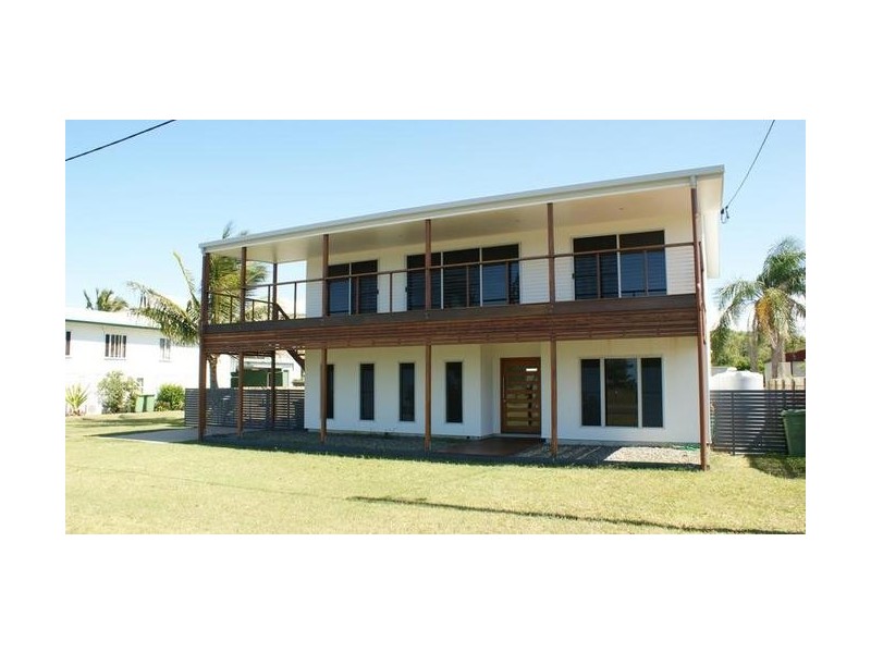 70 The Esplanade, Grasstree Beach QLD 4740