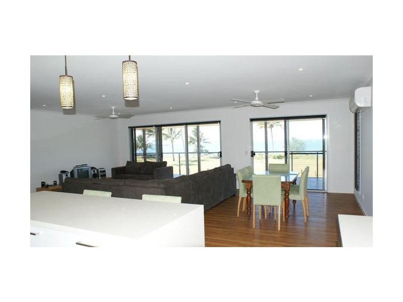 70 The Esplanade, Grasstree Beach QLD 4740