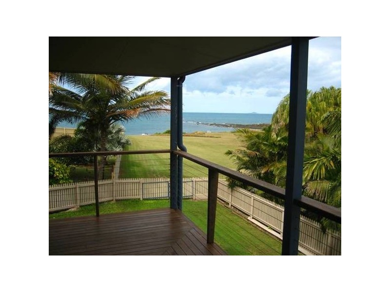 18 Silver Street, Grasstree Beach QLD 4740