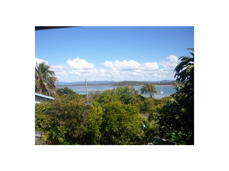 1 Captain Blackwood Drive, Sarina Beach QLD 4737