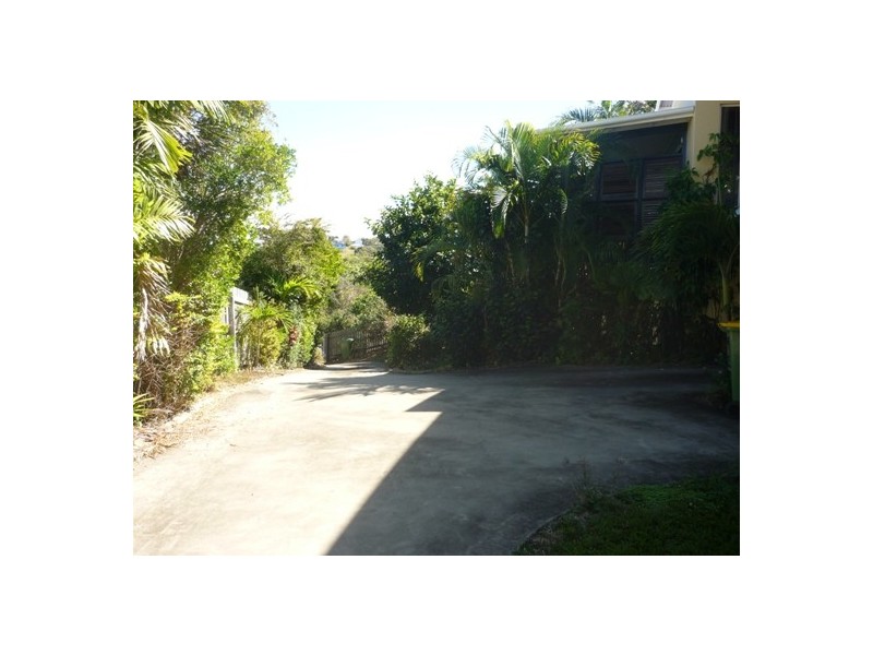 1 Captain Blackwood Drive, Sarina Beach QLD 4737