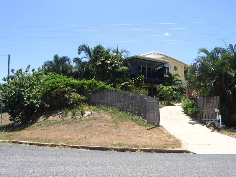 1 Captain Blackwood Drive, Sarina Beach QLD 4737