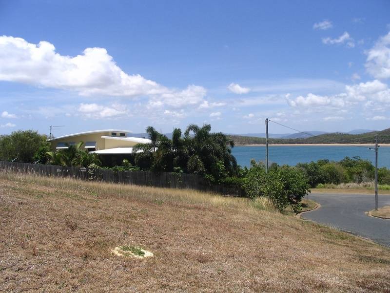 1 Captain Blackwood Drive, Sarina Beach QLD 4737