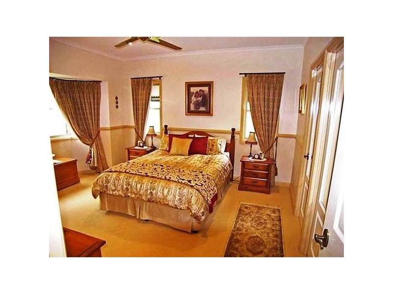 48 Anzac Street, Sarina QLD 4737