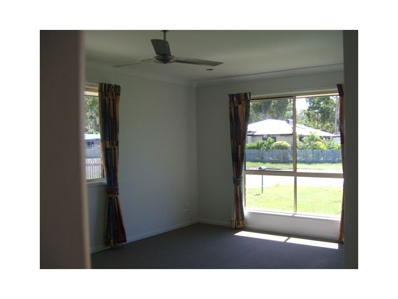 20 Swan Street, Armstrong Beach QLD 4737