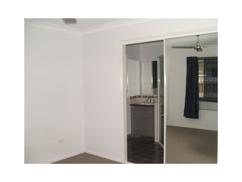 20 Swan Street, Armstrong Beach QLD 4737