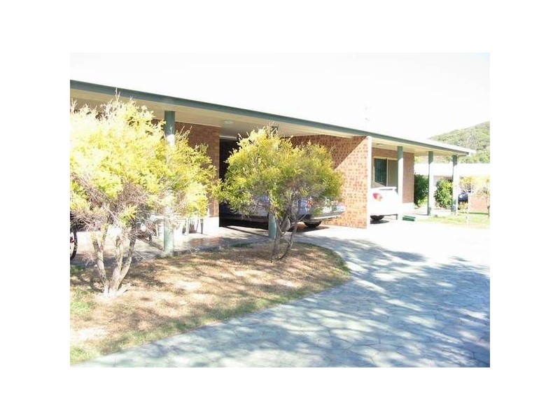 2/41 Zelma Street, Grasstree Beach QLD 4740