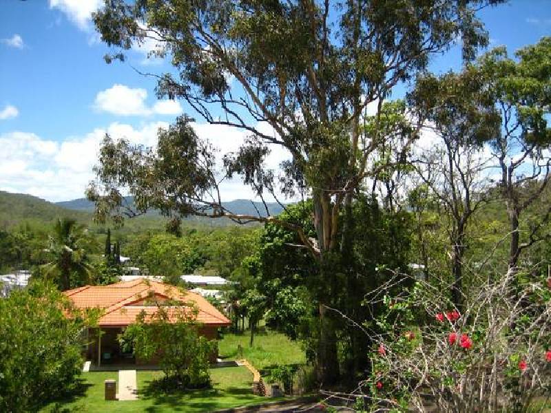 22 Hill Street, Sarina QLD 4737