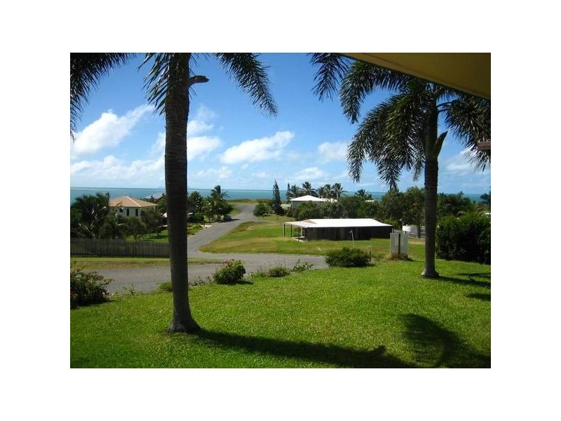 11 Hillside Drive, Grasstree Beach QLD 4740