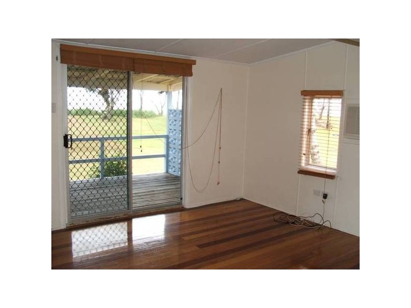 34 Melba Street, Armstrong Beach QLD 4737