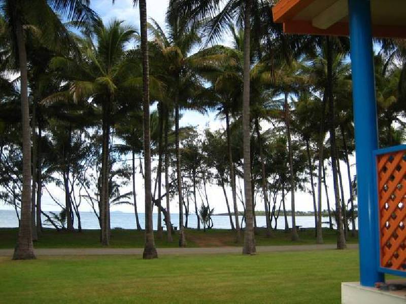 4 The Esplanade, Grasstree Beach QLD 4740