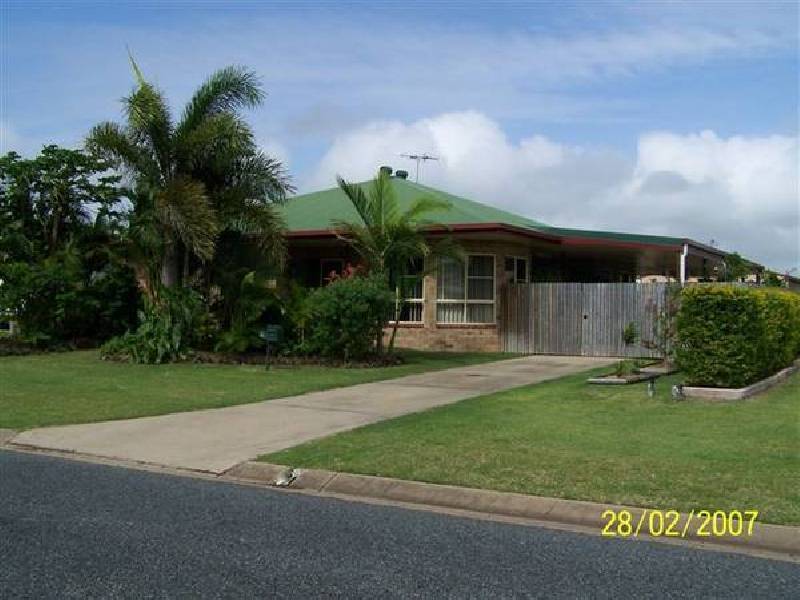 88 Rasmussen Avenue, Salonika Beach QLD 4740