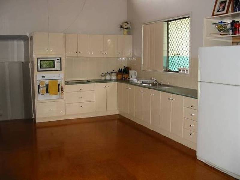 16 Hackett Court, Campwin Beach QLD 4737