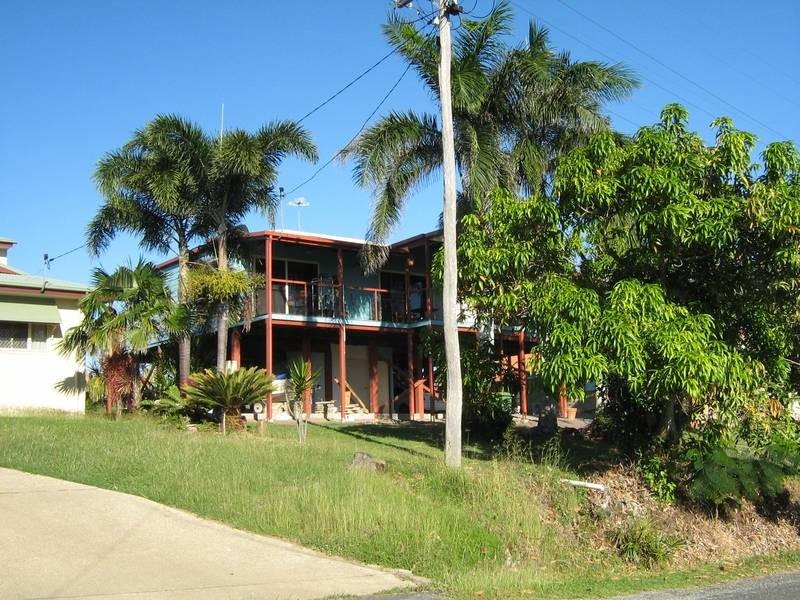 39 Cooper Avenue, Campwin Beach QLD 4737