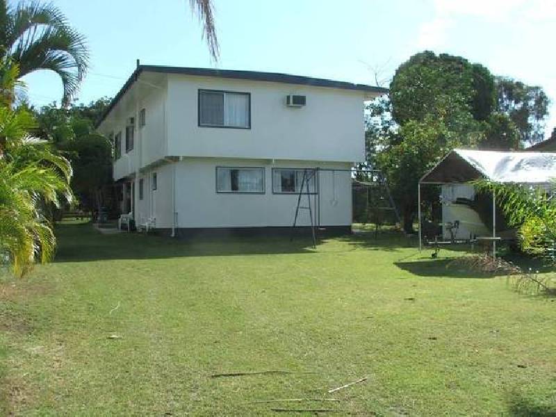15 William Street, Sarina QLD 4737
