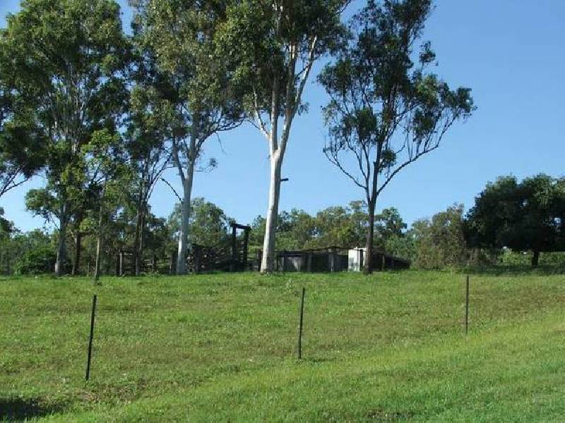 396 Sarina Beach Road, Sarina QLD 4737