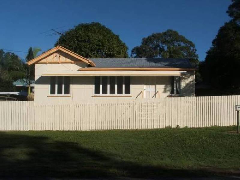 3 Swayne Street, Sarina QLD 4737