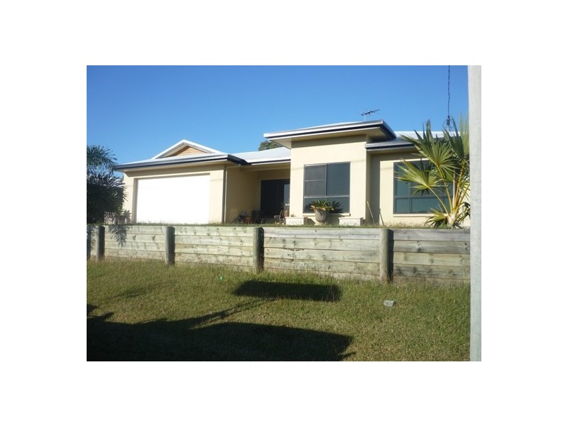 41 Brooksfield Drive, Sarina Beach QLD 4737