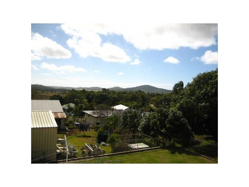 24 Langdon Street, Sarina QLD 4737