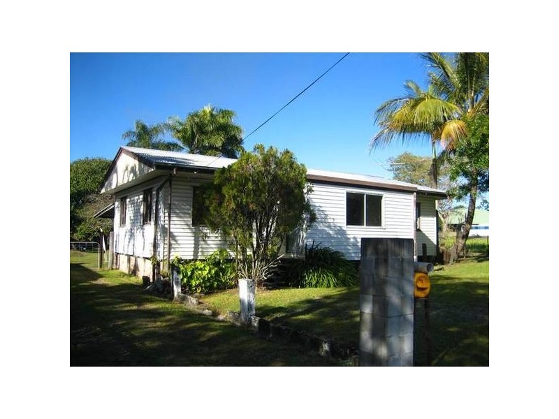 7 Breen Street, Sarina QLD 4737