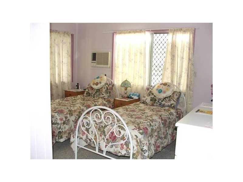 4 Penfold Street, Sarina QLD 4737