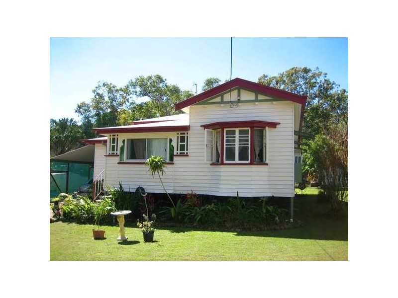 Maralyn Avenue, Grasstree Beach QLD 4740