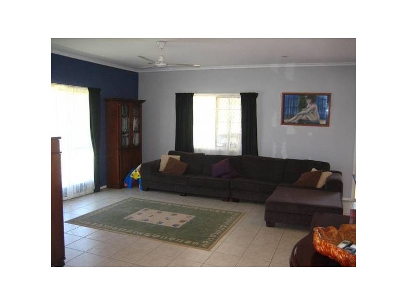 8 Wrights Road, Grasstree Beach QLD 4740