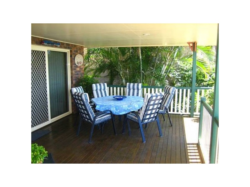 9 Hillside Drive, Grasstree Beach QLD 4740