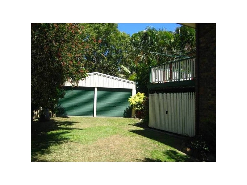 9 Hillside Drive, Grasstree Beach QLD 4740