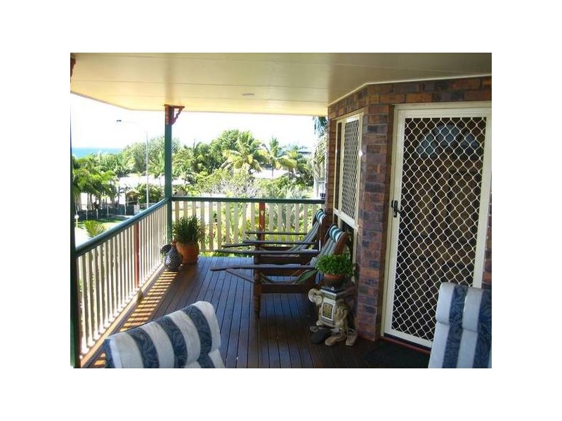 9 Hillside Drive, Grasstree Beach QLD 4740