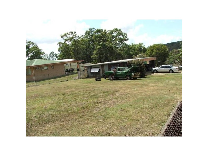 96 Range Road, Sarina QLD 4737